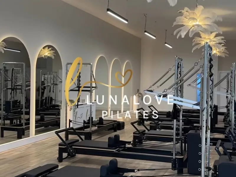 Lunalove Pilates Glasgow pilates studio in Pollokshields