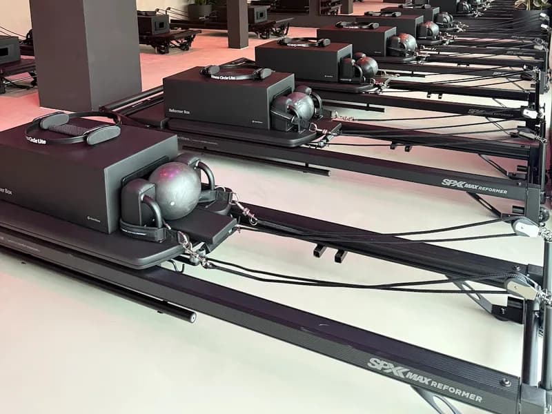 Reformer Collective Earlsfield pilates studio in Earlsfield