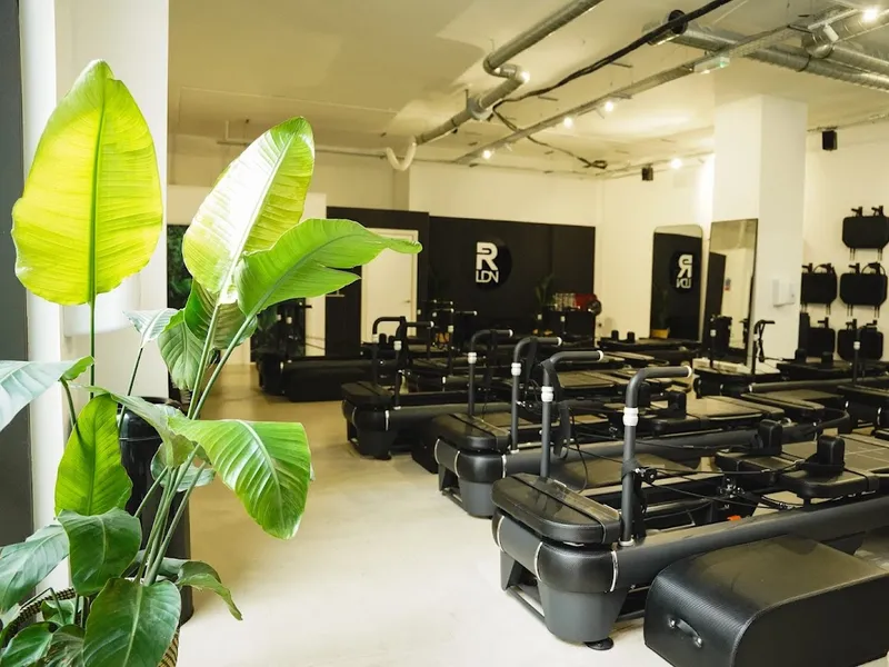 Reformer LDN Pilates | Shoreditch pilates studio in Romford